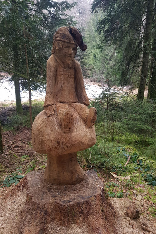 Randonnée - Sentier à tire d’ailes à Le Crêt