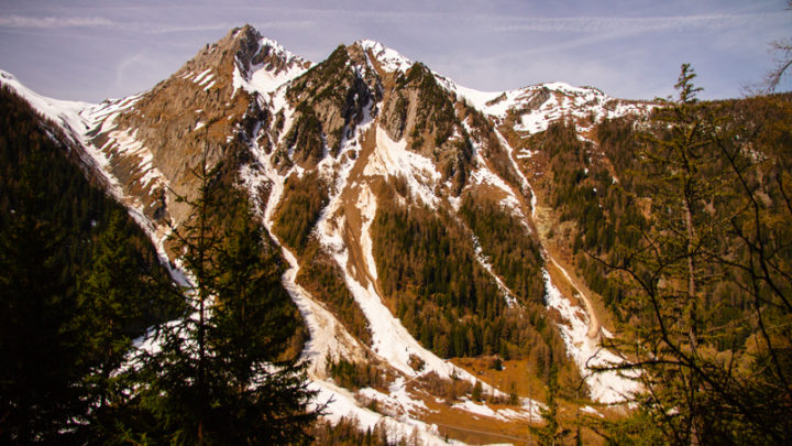 Bisse du Trient au printemps