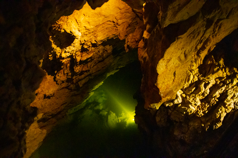 Visite - Grottes de Vallorbe