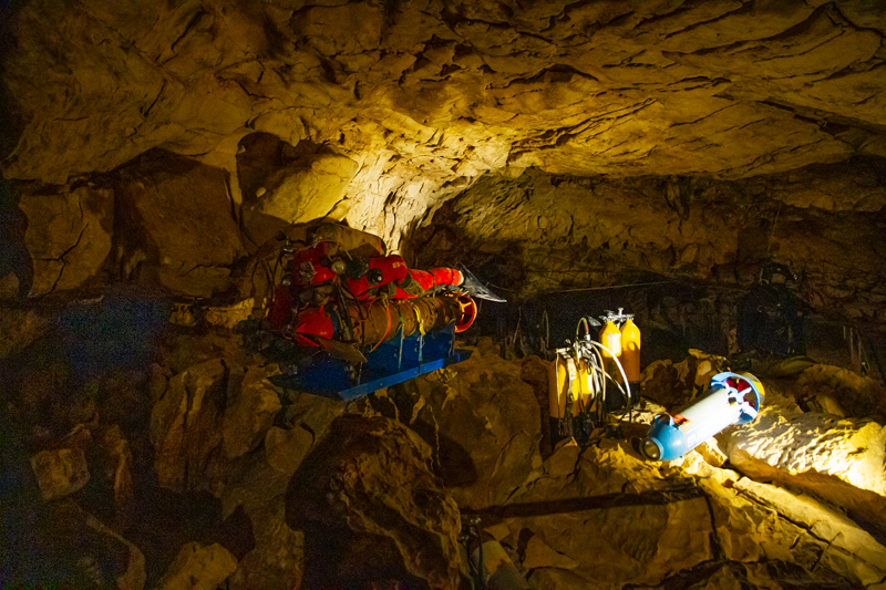 Visite - Grottes de Vallorbe
